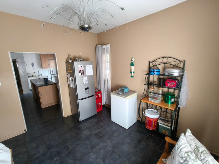 4 Bedroom Property for Sale in Protea Park North West